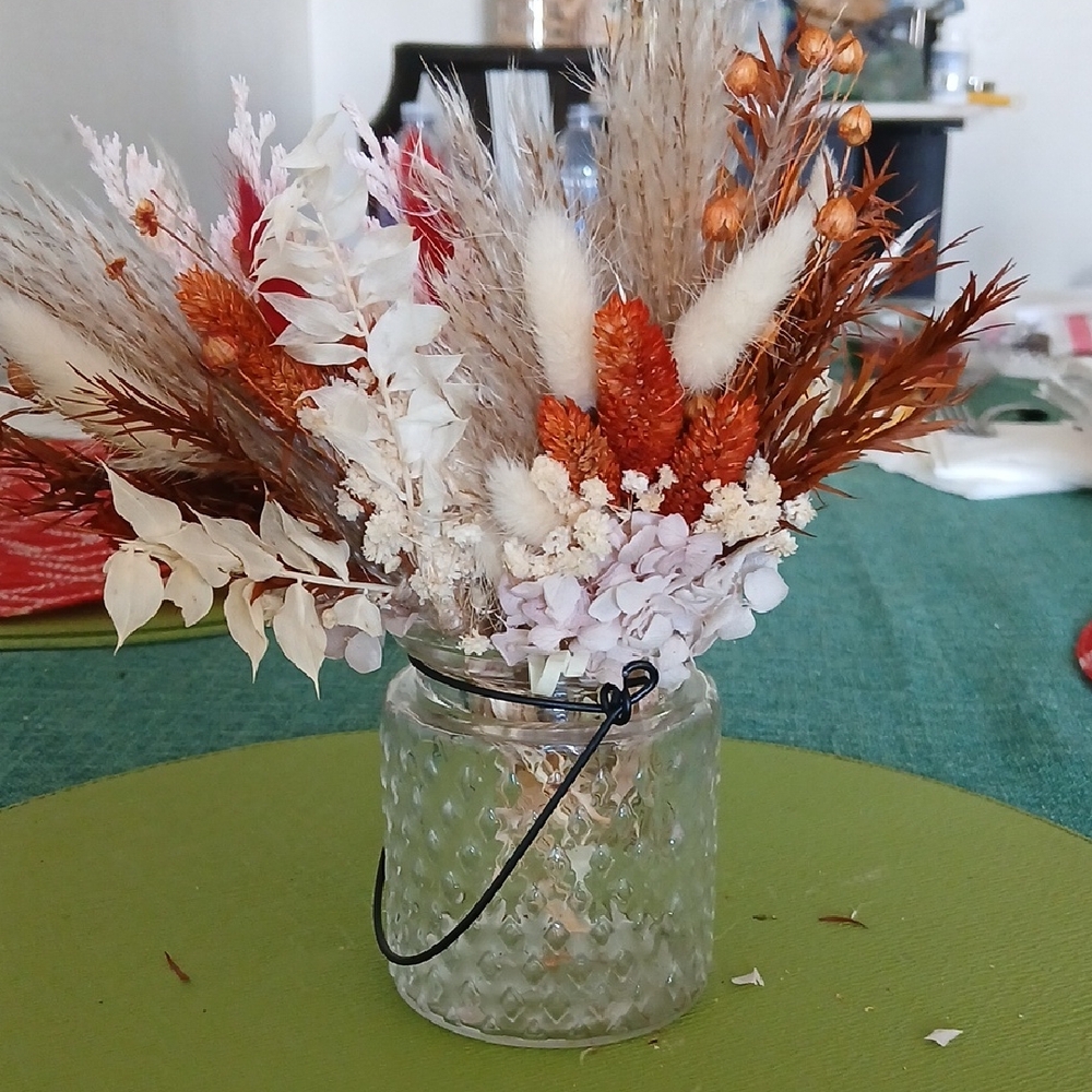 Elegant Dried Floral Arrangement in Glass Vase